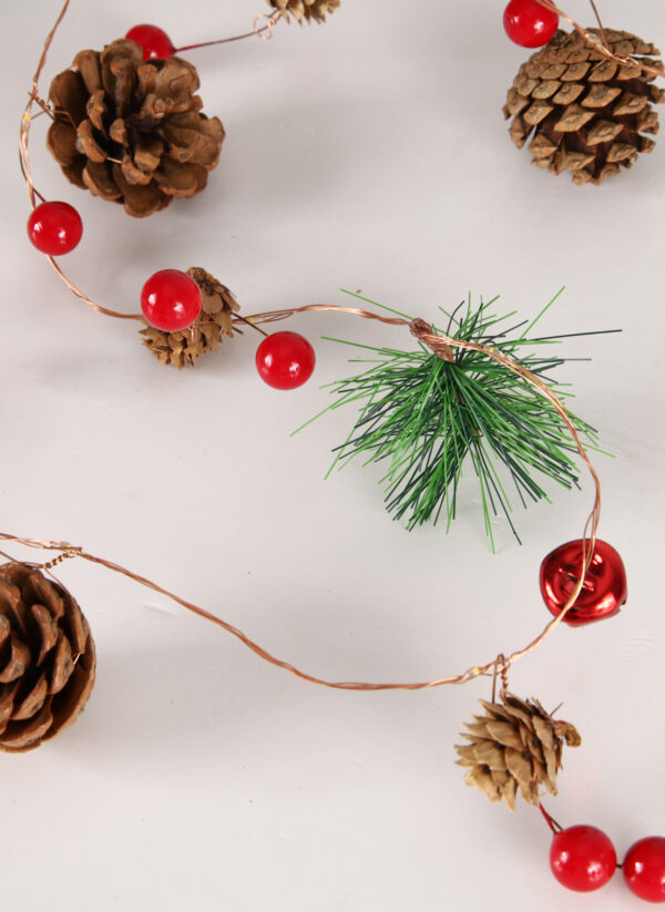 10 FT Pine Cone Christmas String Lights, 30 LEDs Battery Operated Christmas Fairy String Lights for Indoor Outdoor Xmas Tree Decorations